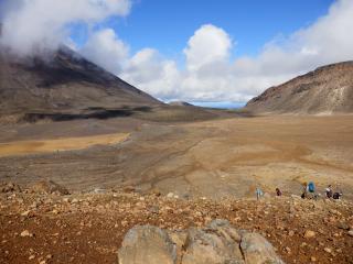Blick zurück auf den gelben Krater